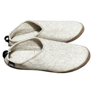 Tumar new mens shoes/slipper 100% wool size 11